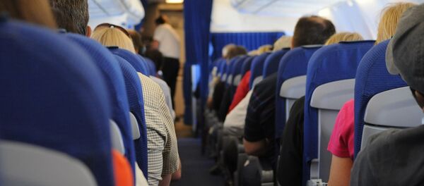 Dentro de un avión - Sputnik Mundo