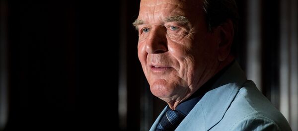 Gerhard Schroder,  excanciller de Alemania - Sputnik Mundo