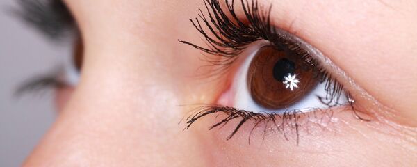 Ojos de una mujer (imagen referencial) - Sputnik Mundo