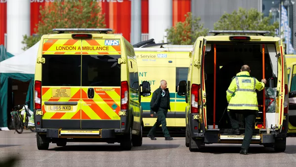 Ambulancias de Londres - Sputnik Mundo