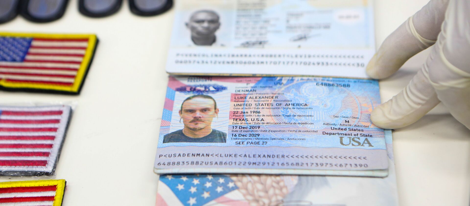 Documentos de identidad de los mercenarios detenidos en Venezuela - Sputnik Mundo, 1920, 05.05.2020