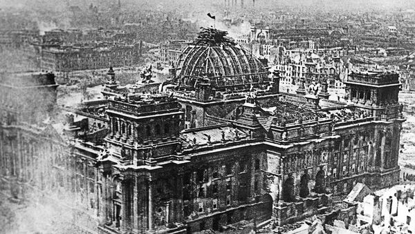 El Reichstag, Berlín (1945) - Sputnik Mundo