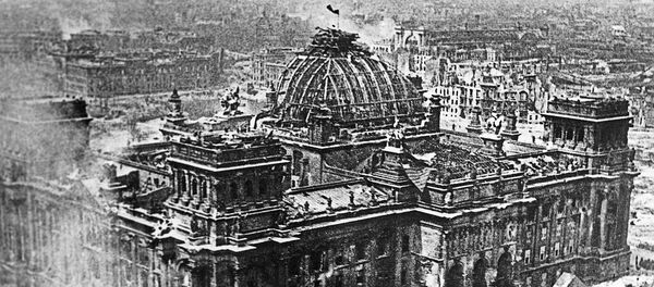 El Reichstag, Berlín (1945) - Sputnik Mundo