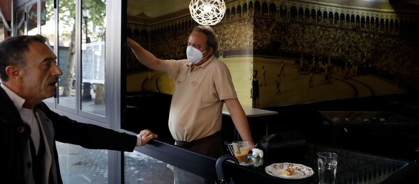 Nueva fase de desescalada en España durante el brote de coronavirus - Sputnik Mundo