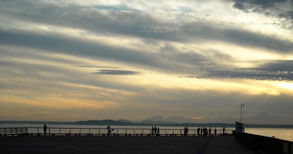 Hay 10 tipos de nubes en el cielo y puedes descifrarlas desde tu ventana | Fotos - Sputnik Mundo