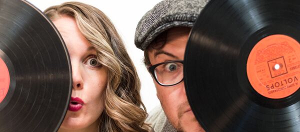 La banda uruguaya Jaque Doble, integrada por Alicia González y Raúl Pierri - Sputnik Mundo