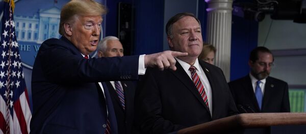 El presidente de EEUU, Donald Trump, y el secretario del Estado, Mike Pompeo - Sputnik Mundo