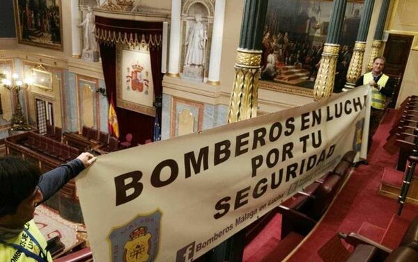 Marcha Bomberos de Málaga - Sputnik Mundo