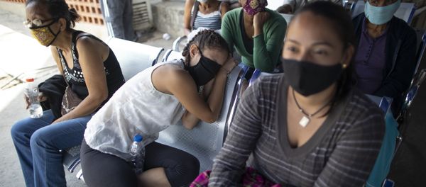 Pacientes en un hospital en Caracas Pacientes en un hospital en Caracas - Sputnik Mundo