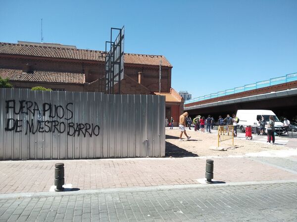 Desde Velázquez hasta Vallecas: los vecinos se unen para pedir la dimisión de Sánchez - Sputnik Mundo