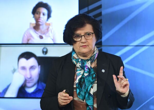 El secreto a voces de Rusia: 3 claves para entender la baja mortalidad del COVID-19 en el país El secreto a voces de Rusia: 3 claves para entender la baja mortalidad del COVID-19 en el país - Sputnik Mundo