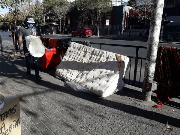 Los 15.454 ciudadanos (al menos) que nadie quiere ver en la pandemia en Chile - Sputnik Mundo