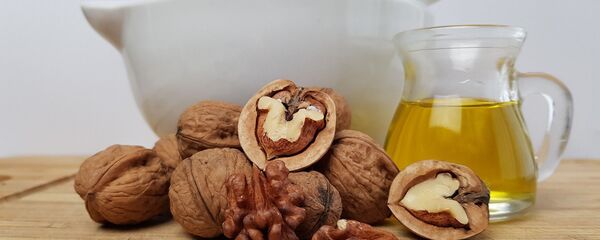 Unas nueces - Sputnik Mundo