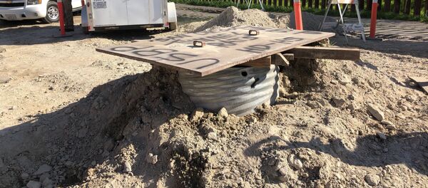 Una entrada en un túnel de narcotraficantes en México - Sputnik Mundo