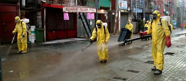 La Villa 31 de Buenos Aires organiza su propia 'brigada de desinfección' - Sputnik Mundo