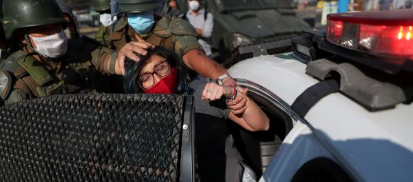 Protestas en Chile - Sputnik Mundo