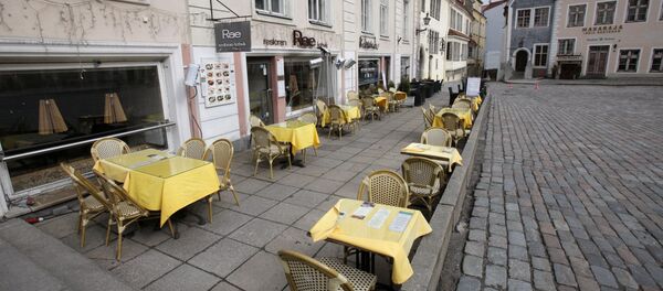 Una calle vacía en Estonia - Sputnik Mundo