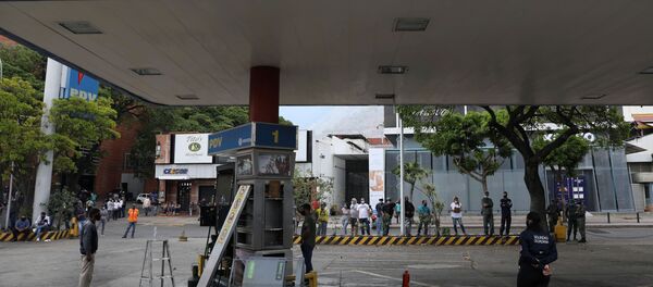 Estación de combustibles en Caracas - Sputnik Mundo