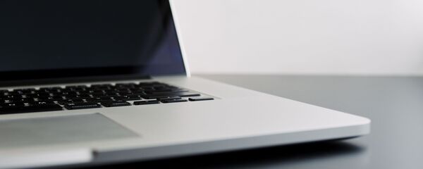 Un ordenador (imagen referencial) - Sputnik Mundo