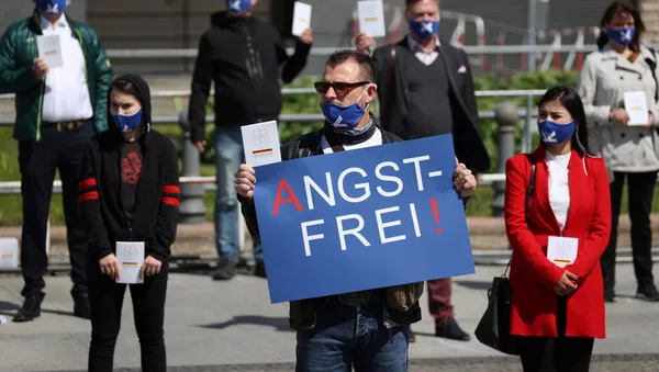 Manifestaciones contra el confinamiento en Alemania - Sputnik Mundo