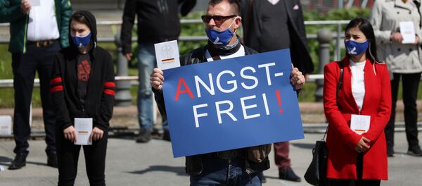 Manifestaciones contra el confinamiento en Alemania Manifestaciones contra el confinamiento en Alemania - Sputnik Mundo