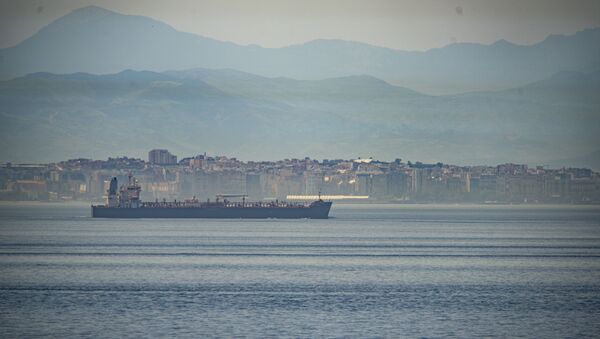 Uno de los buques iraníes con destino a Venezuela navega en aguas internacionales (archivo) - Sputnik Mundo
