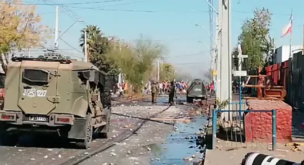 Hambre o coronavirus: la encrucijada de los pobres en Chile Hambre o coronavirus: la encrucijada de los pobres en Chile - Sputnik Mundo