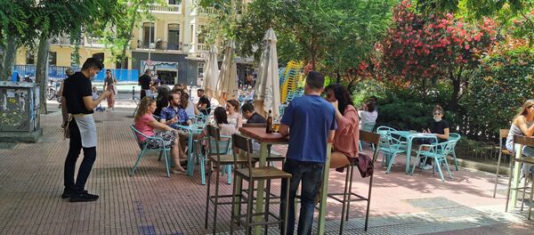 Terraza en la plaza de Olavide (Madrid) - Sputnik Mundo