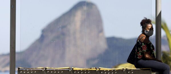 Distanciamiento social en Brasil - Sputnik Mundo