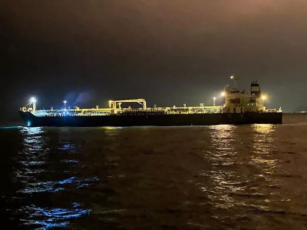 Llega a Venezuela el primero de los cinco buques petroleros enviados desde Irán

 - Sputnik Mundo