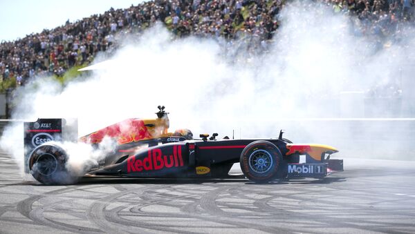 Un bólido de fórmula uno - Sputnik Mundo