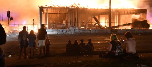 Las protestas en Minneapolis, EEUU - Sputnik Mundo