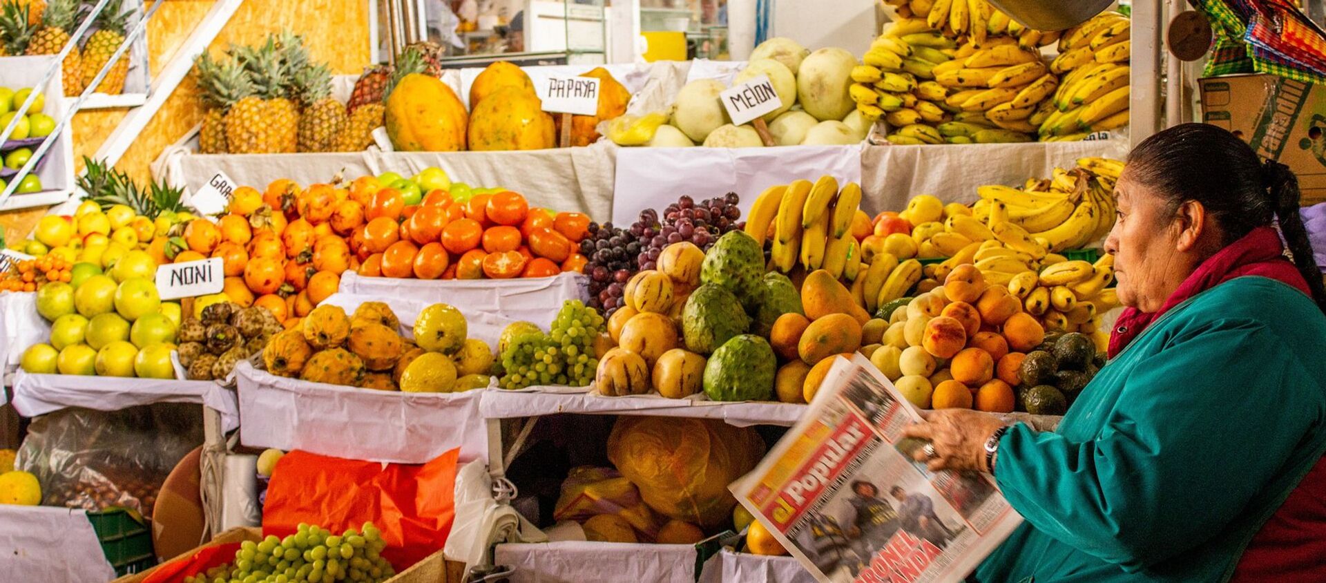 Una tienda de frutas en Perú - Sputnik Mundo, 1920, 01.06.2020