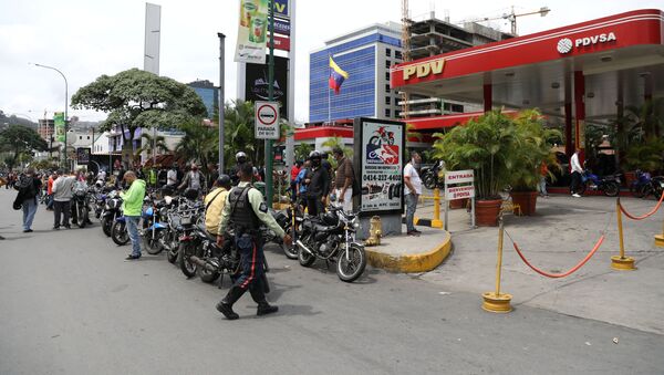 Una estación de servicio en Caracas - Sputnik Mundo