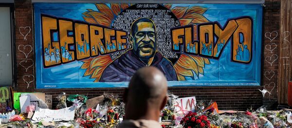 Retrato de George Floyd - Sputnik Mundo