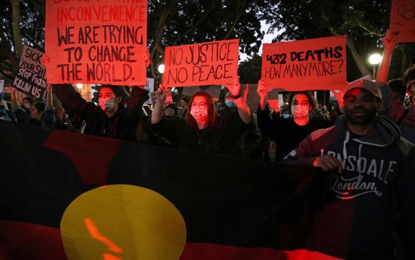 Protestas en Sídney por la muerte del afroamericano George Floyd en EEUU Protestas en Sídney por la muerte del afroamericano George Floyd en EEUU - Sputnik Mundo