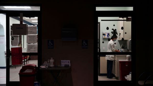 Enfermera (imagen referencial) - Sputnik Mundo