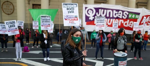 Manifestación del movimiento feminista Ni Una Menos en Buenos Aires, Argentina - Sputnik Mundo