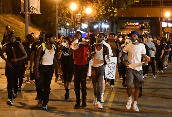 Una crónica de las protestas de Washington - Sputnik Mundo