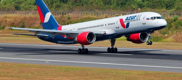 Un avión de la aerolínea rusa Azur Air - Sputnik Mundo
