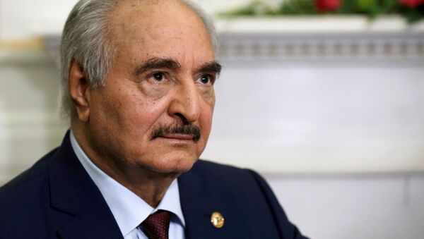 Jalifa Haftar, comandante del Ejército Nacional Libio - Sputnik Mundo