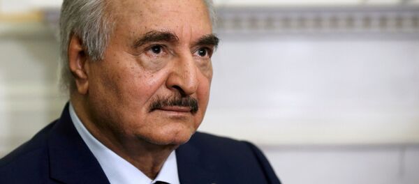 Jalifa Haftar, comandante del Ejército Nacional Libio - Sputnik Mundo