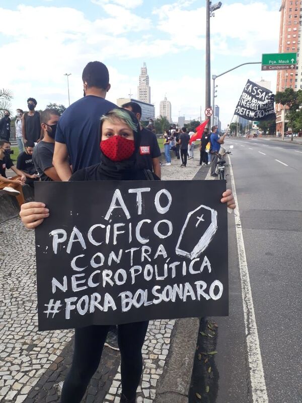 Cientos de personas se movilizan en Río de Janeiro contra el racismo y Bolsonaro - Sputnik Mundo