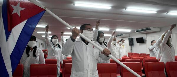 Médicos cubanos - Sputnik Mundo