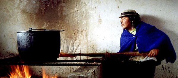 Un mujer Kichwa en Ecuador Un mujer Kichwa en Ecuador - Sputnik Mundo