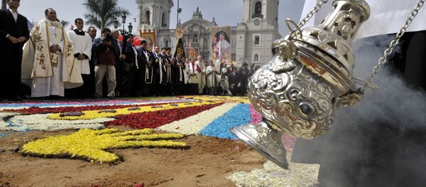 La festividad católica del Corpus Christi en Perú (archivo) - Sputnik Mundo
