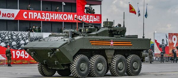 Así entrenan los militares para el Desfile de la Victoria en Rusia - Sputnik Mundo