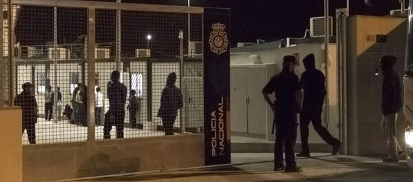 Imagen de un centro de acogida temporal para inmigrantes en Málaga (referencial). - Sputnik Mundo