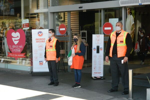 Reapertura de Montevideo Shopping, Uruguay - Sputnik Mundo