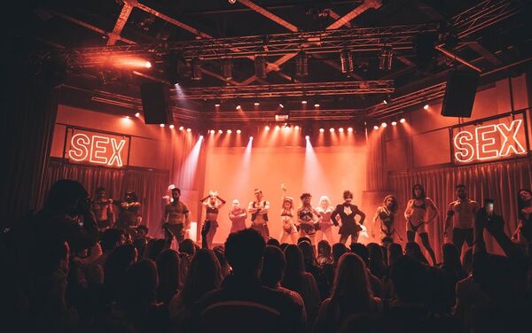 Obra 'Sex, viví tu experiencia' - Sputnik Mundo